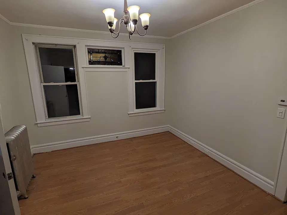 211-13 Myrtle Ave #2