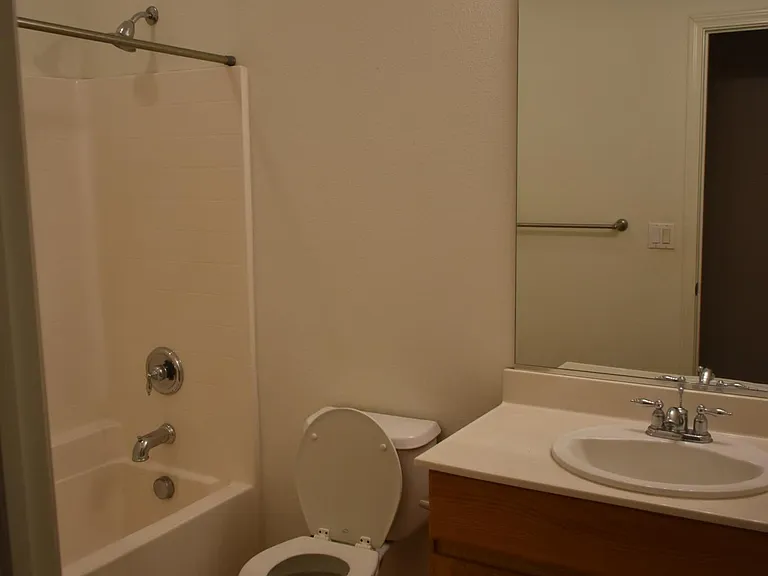 484 Beckman Way — Photo 11