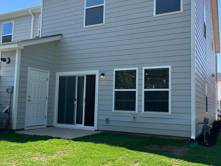 854 Thread Way — Photo 12