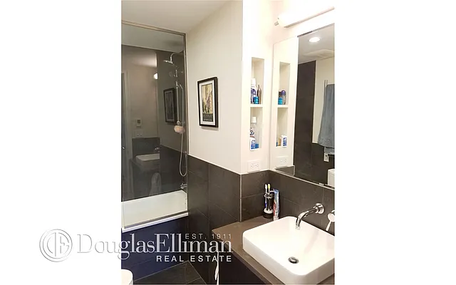 Rented by Douglas Elliman | media 20