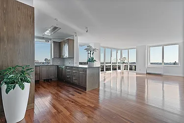 Sold by R New York