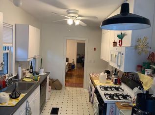22 Minot Pl #U1, Newtonville, MA 02460
