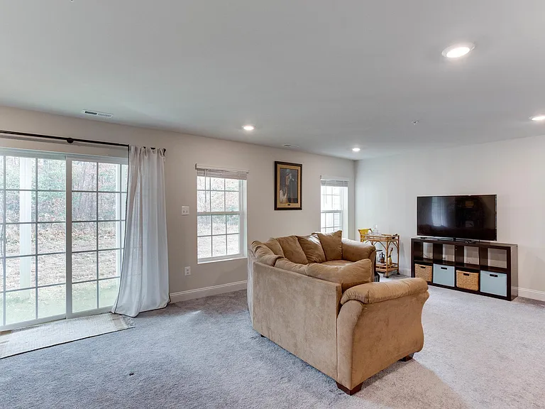1295 Orchid Rd — Photo 39