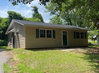 136 Lakeview Dr, Inman, SC 29349