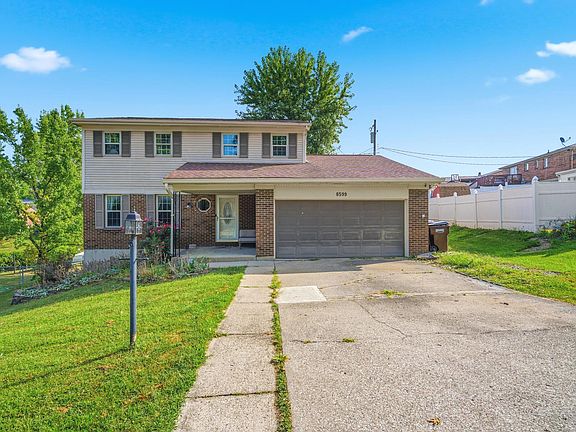 2nd image of 8599 Winthrop Cir