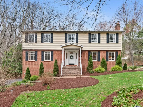 508 Monticello Dr, Delmont, PA 15626