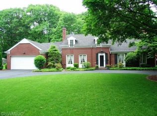 2108 Morton Ave, Saint Joseph, MI 49085