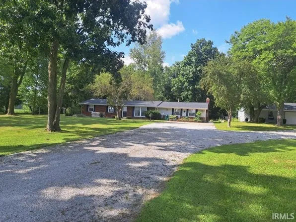 5679 County Road 64, Spencerville, IN 46788