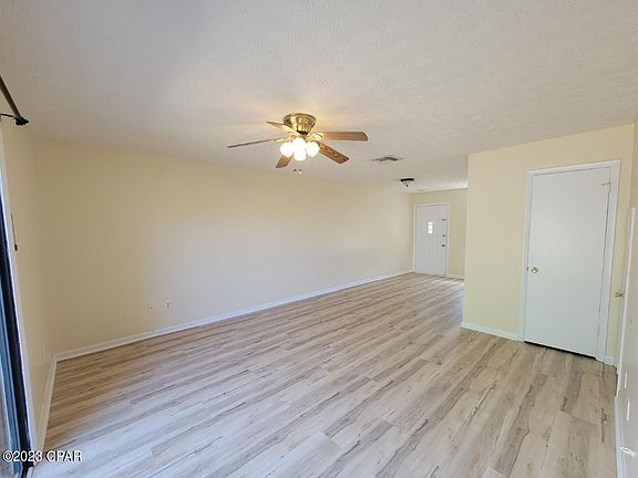 3rd image of 6613 Pridgen St