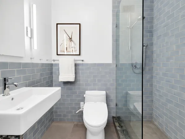 225 Central Park West image 9 of 19