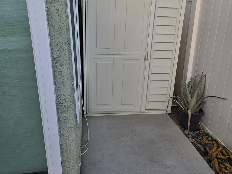 1828 Springtree Dr — Photo 32