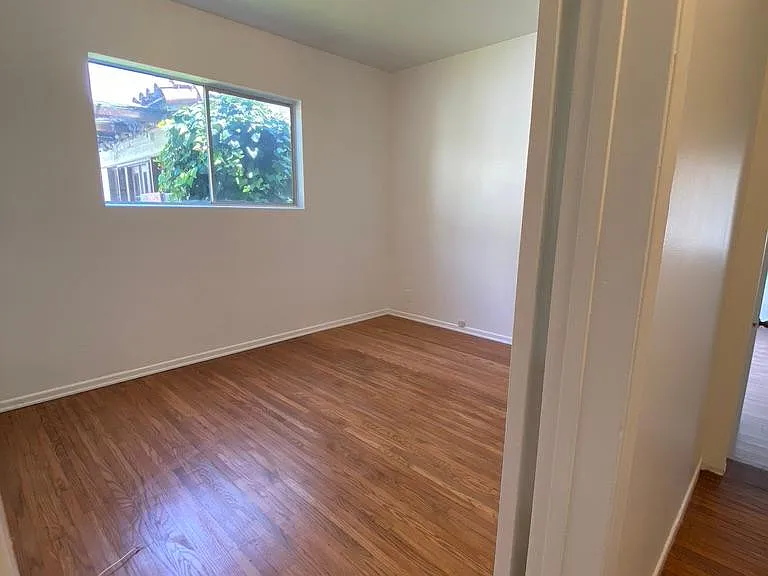 Entry second bedroom
