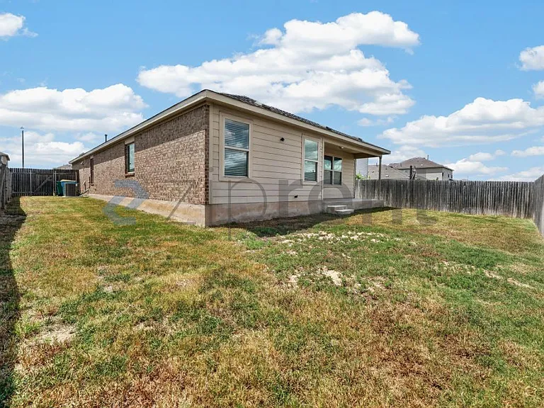 21417 Bird Wing Dr — Photo 7