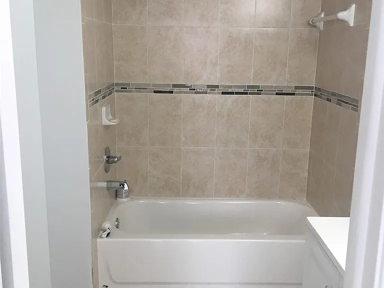 9411 Fontainebleau Blvd #201-25 — Photo 2