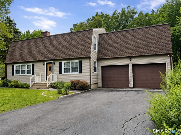 556 Forest Road, Orange, CT 06477