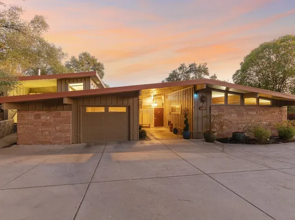 135 Virginia St, Auburn, CA 95603