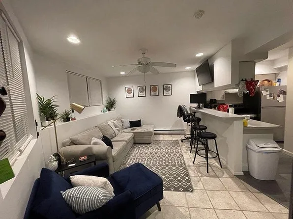 (undisclosed Address), Memphis, TN 38118