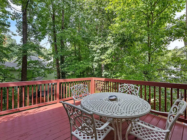 303 Cary Pines Dr — Photo 24