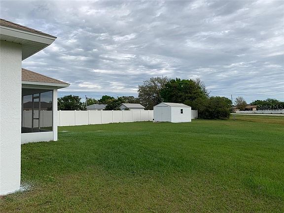 5th image of 327 Corsica Ct