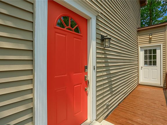 4th image of 206 Opal Dr