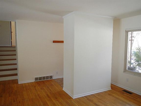 4th image of 1116 Ravenwood Ave
