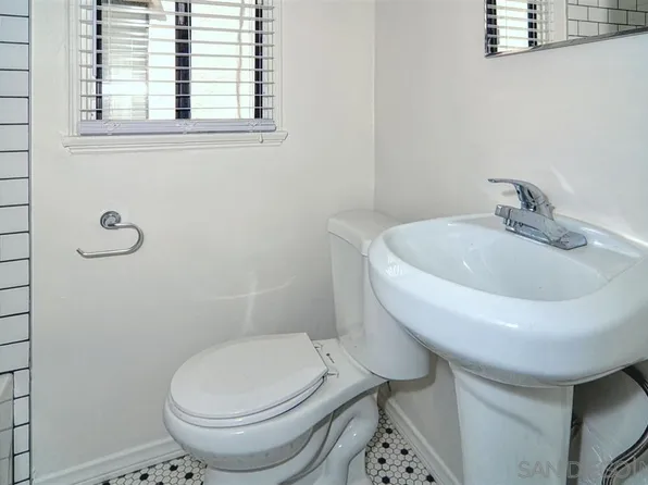 4379 33rd St #4379, San Diego, CA 92104