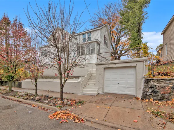 1101 Baxter St SE, Grand Rapids, MI 49506