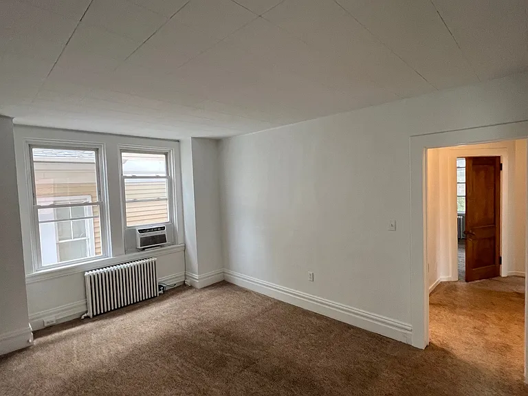 1210 Peermont Ave #2 — Photo 7