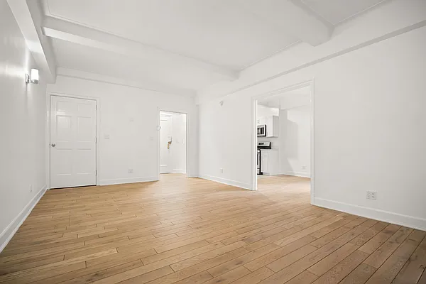 Rented by Cooper & Cooper Real Estate | media 12