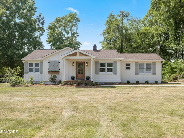 8405 S Northshore Dr, Knoxville, TN 37919