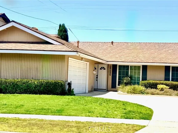 23045 El Caballo St, Lake Forest, CA 92630
