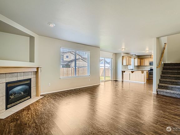 4th image of 8425 136th Street Ct E