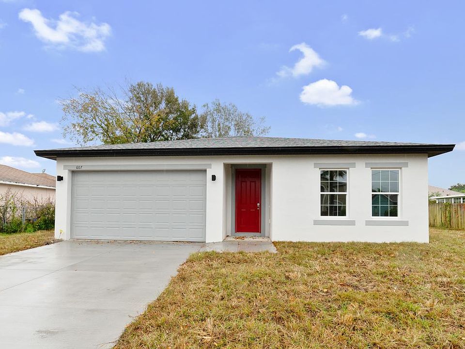 1st image of 607 Llama Dr