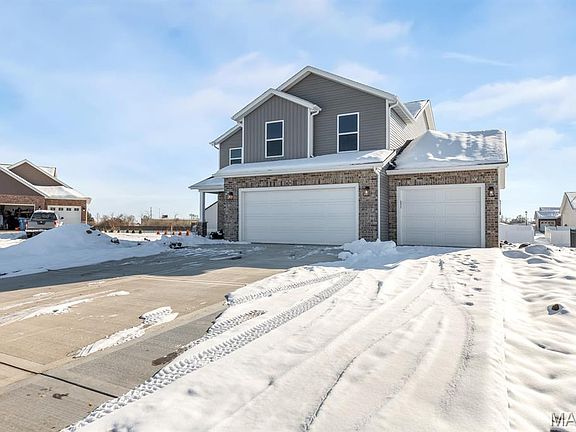 3rd image of 6 Tether Ct