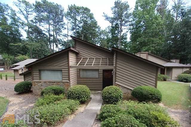 1st image of 821 Bonnie Glen Dr SE
