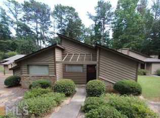 821 Bonnie Glen Dr SE, Marietta, GA 30067