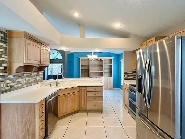 86 Lancer Oak Dr — Photo 3