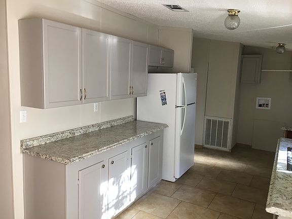 2nd image of 4152 Alafia Blvd