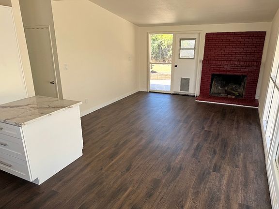 5th image of 6336 Lake Alturas Ave