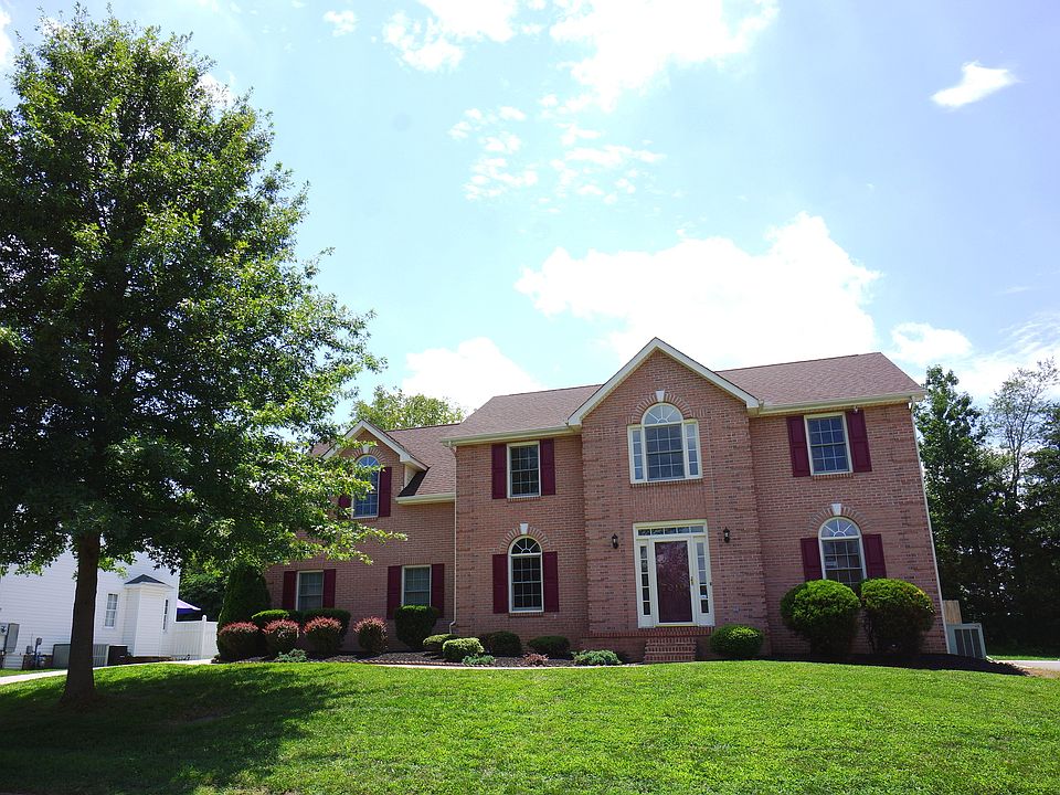 1st image of 7019 Fieldstone Farms Ln