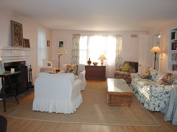 2nd image of 108 Egypt Ln
