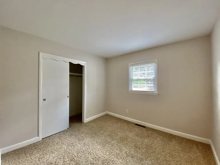 1108 Ridgewood Dr — Photo 9