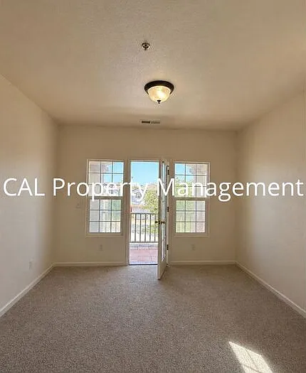 1159 Cobblestone St — Photo 13