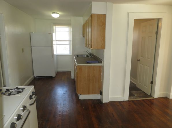 85 W Hollis St APT 4