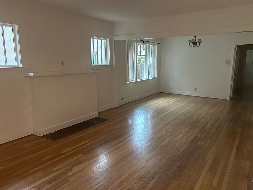 1st image of 1820 2nd Ave