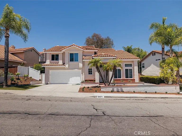 24371 Kings Vw — Photo 1