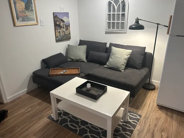 5218 Illinois Ave NW, Washington, DC 20011