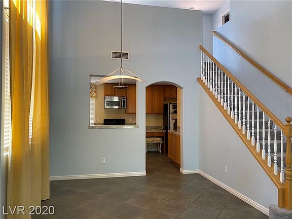 4th image of 9216 Canalino Dr