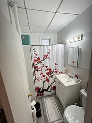 Rented by Zikos Realty Services