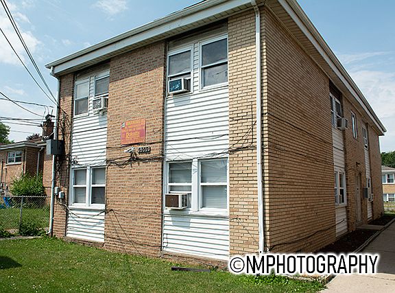 2nd image of 5305 S 72nd Ct